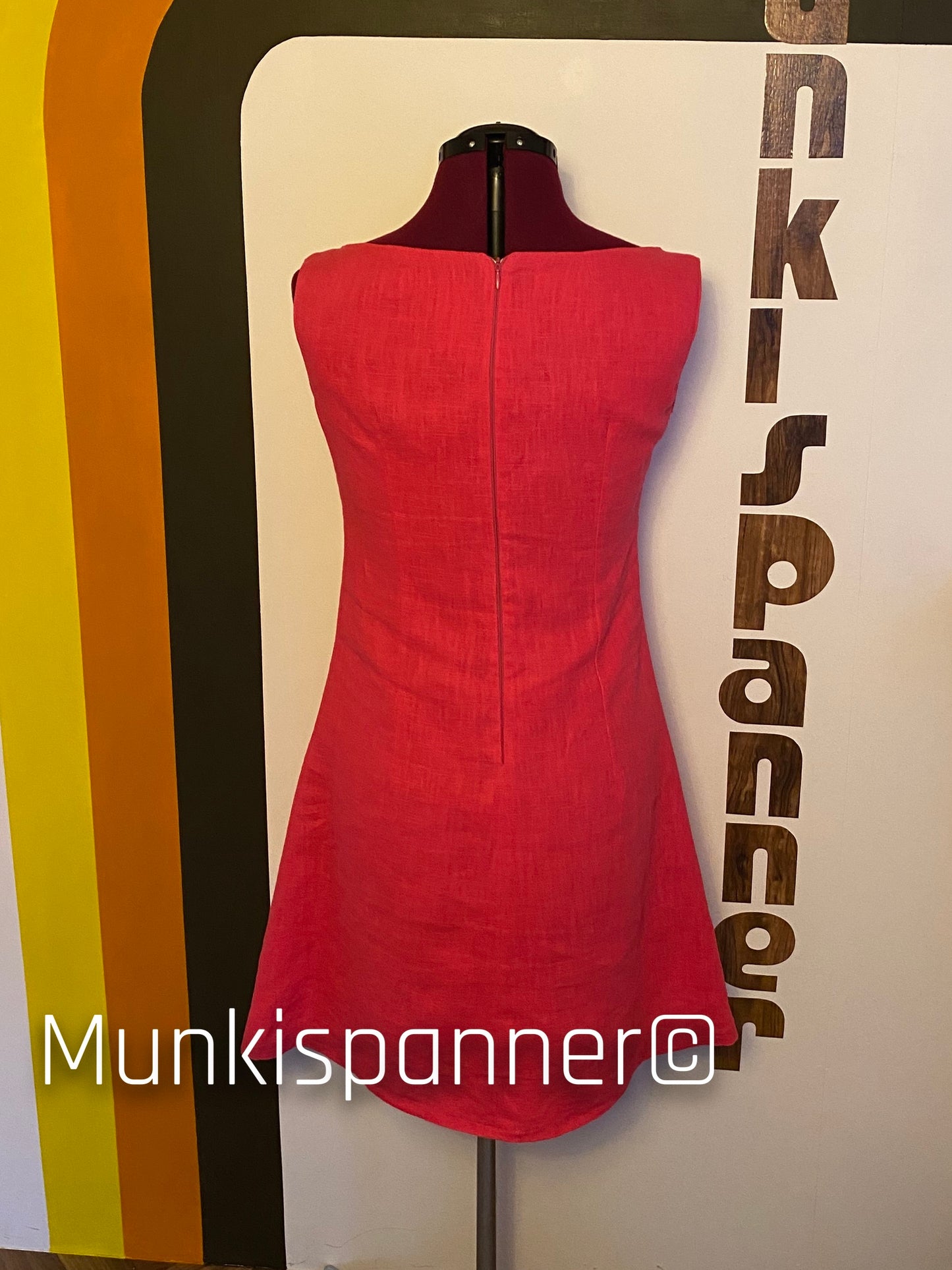 Vintage Munkispanner Original - Mod Cerise Linen and Chiffon Dress Suit