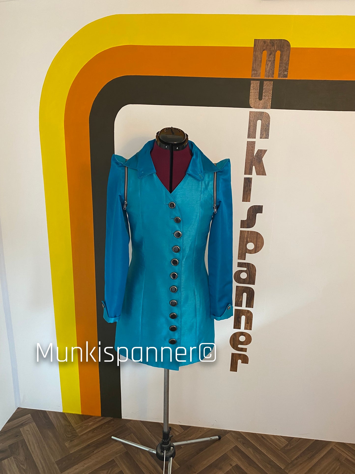 Sample Sale - Munkispanner Original - 6 Way Tonal Blue Cut Out Space Age Blazer/Dress