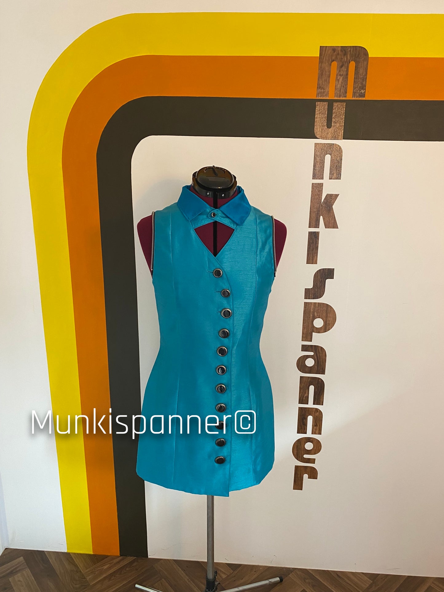 Sample Sale - Munkispanner Original - 6 Way Tonal Blue Cut Out Space Age Blazer/Dress